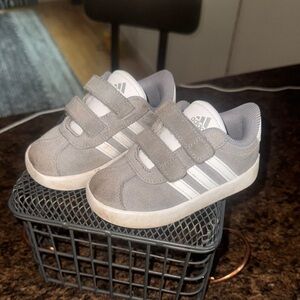 Adidas Gray and White Sneakers with Velcro Straps